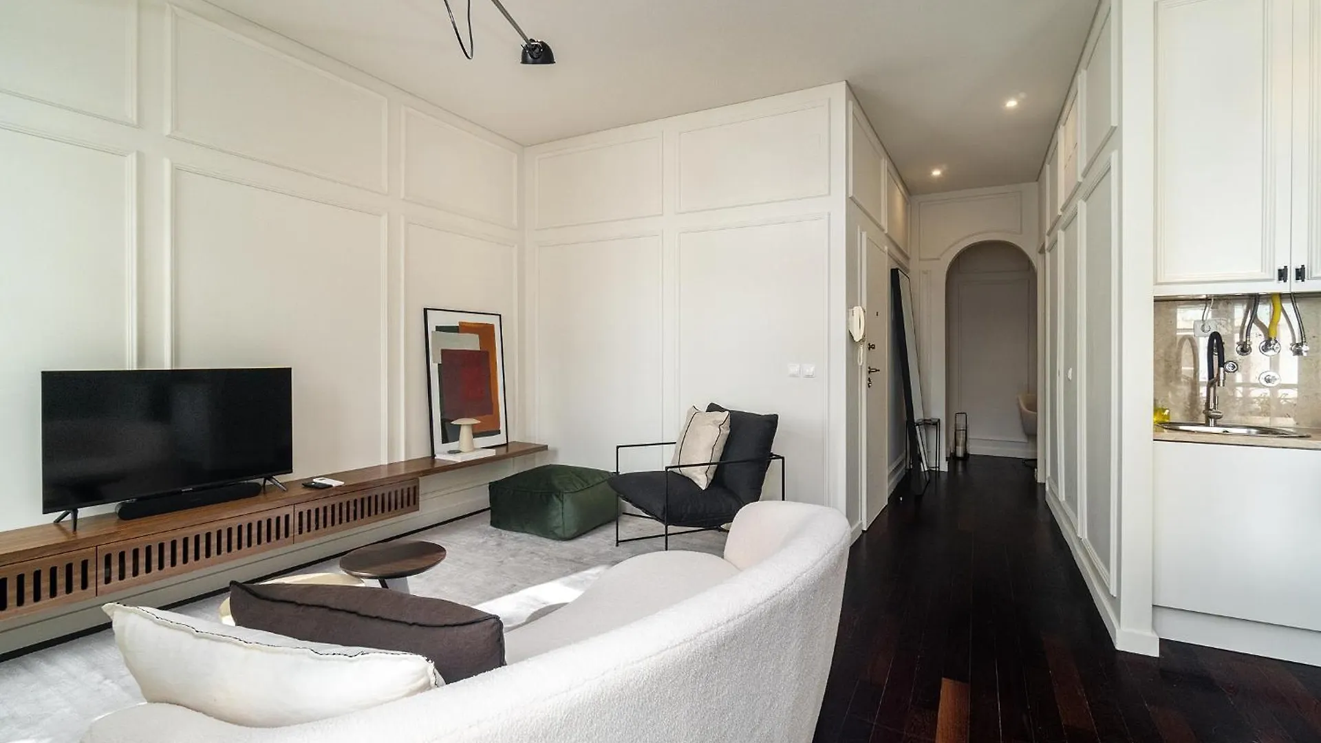 Whome Modern Retreat In Vibrant Bairro Alto Lisboa