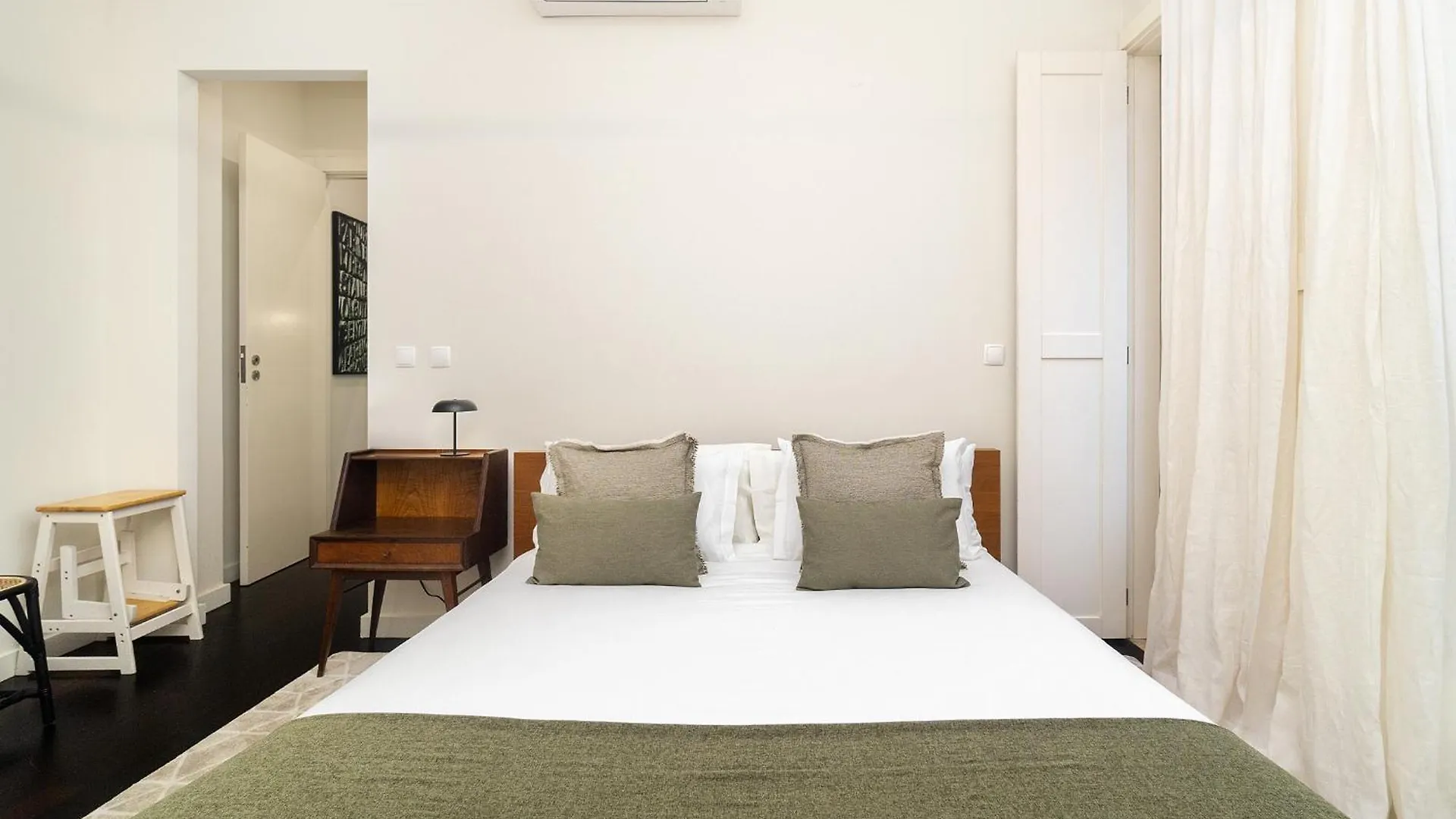 Whome Modern Retreat In Vibrant Bairro Alto Lisbon 0*,  Portugal