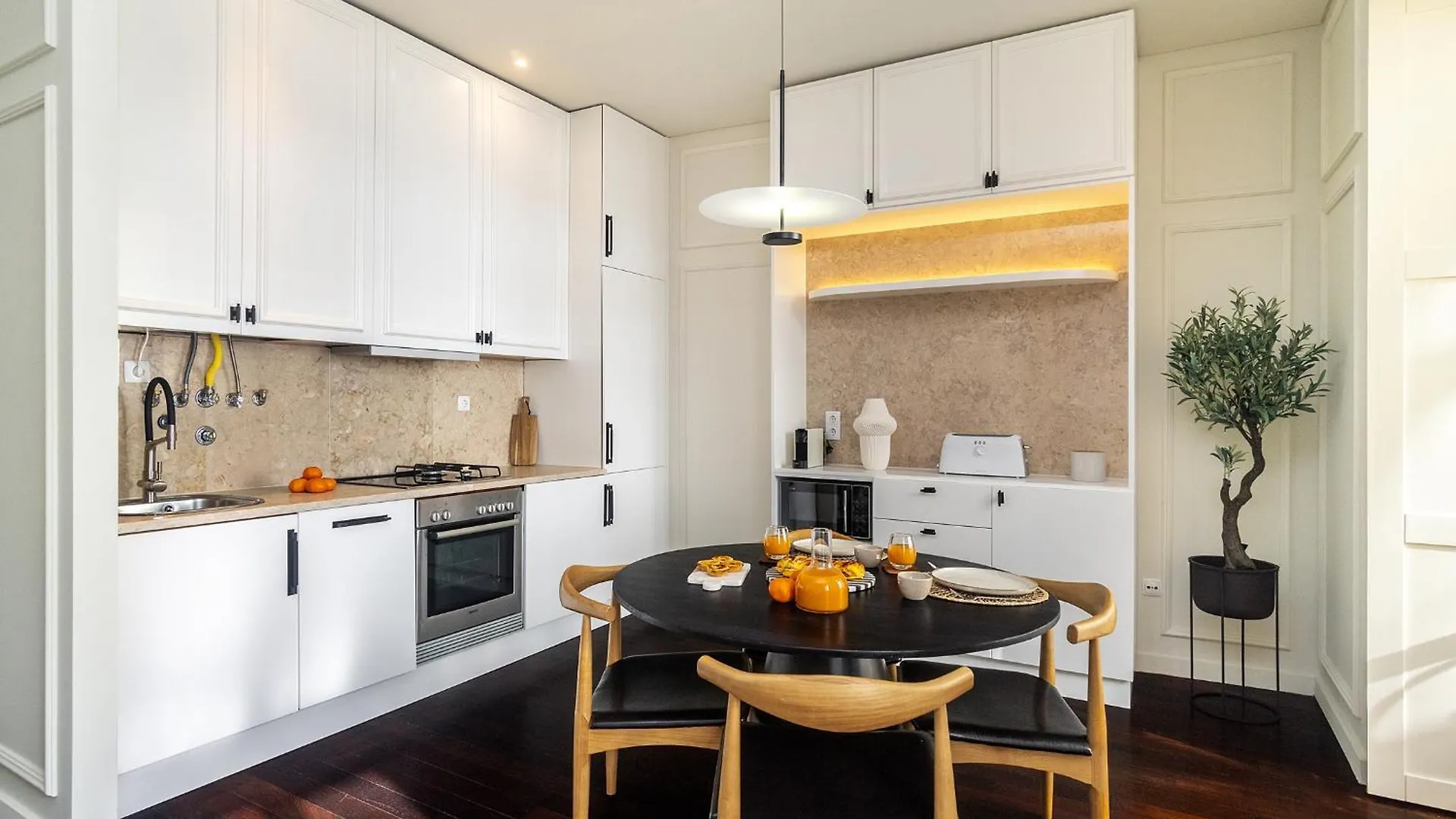 Apartment Whome Modern Retreat In Vibrant Bairro Alto Lisbon Portugal
